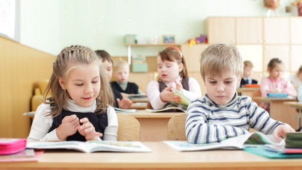 kids-studying2028129.jpg