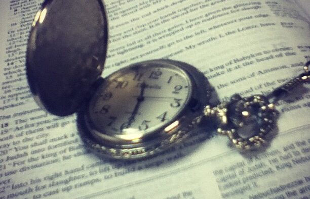 clockandbible1.jpg