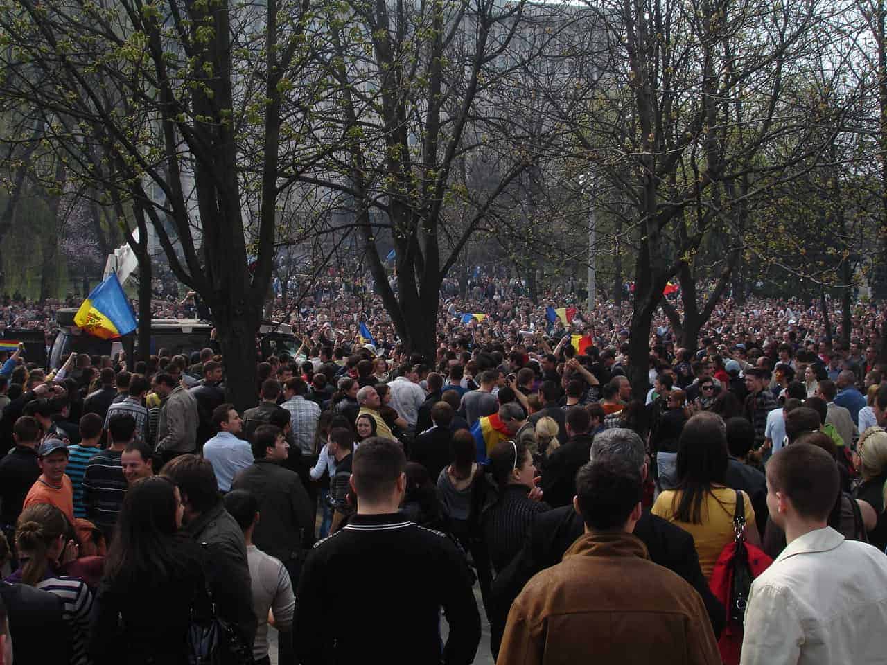 protestele-7-aprilie20037.jpg