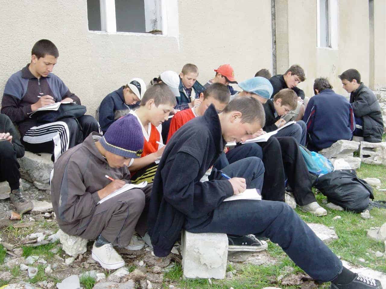 98614065581_scoala-biblica.jpg