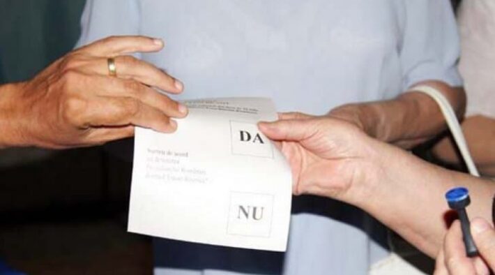 Referendumul din România pentru modificarea Constituției